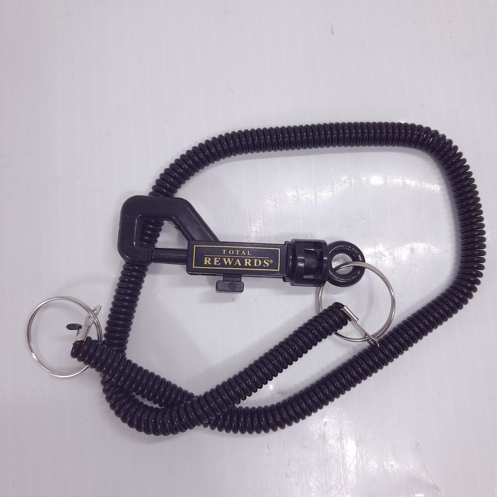 New Harrahs Casino Player's Club Card Total Rewards Holder Bungee Cord Clip